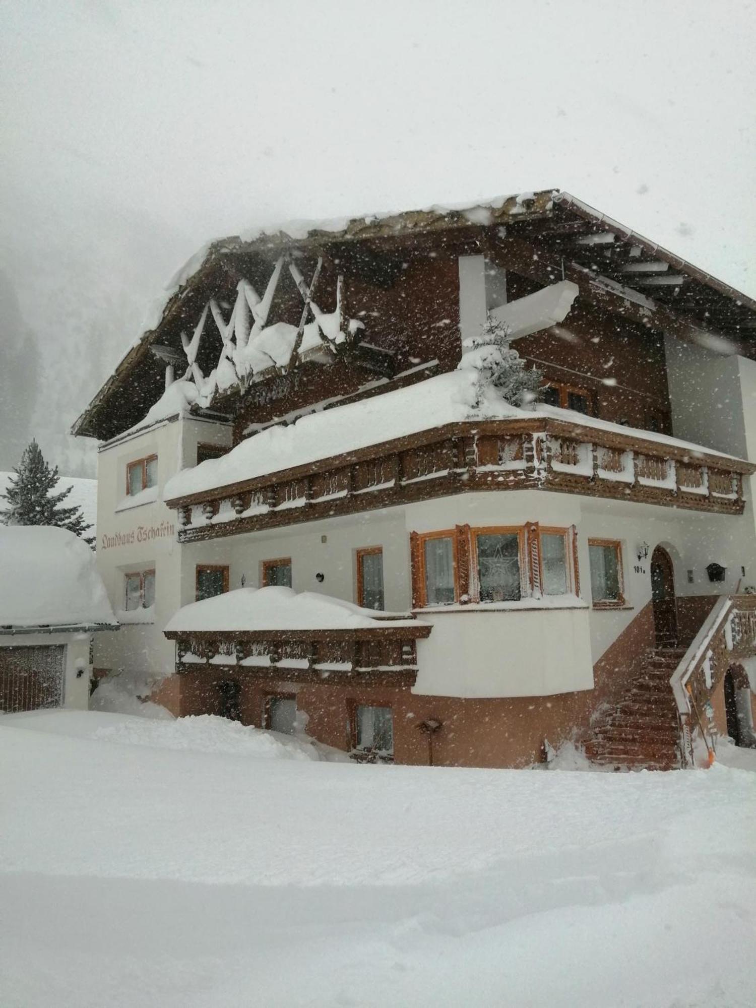 Landhaus Tschafein Galtür エクステリア 写真