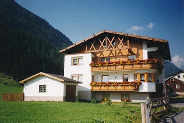 Landhaus Tschafein Galtür エクステリア 写真