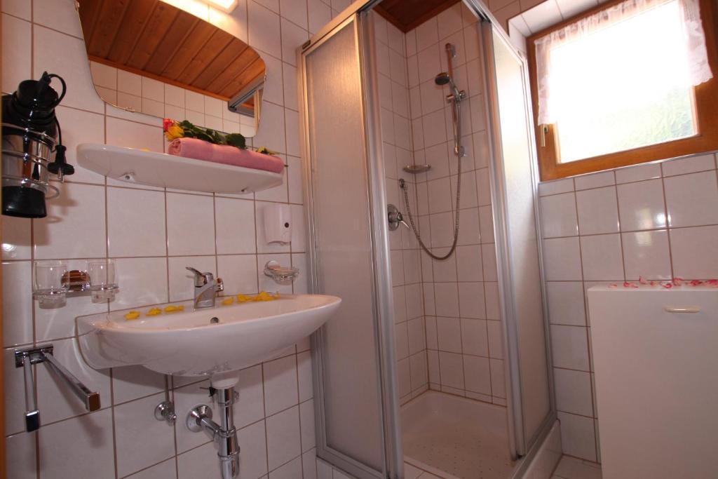 Landhaus Tschafein Galtür エクステリア 写真